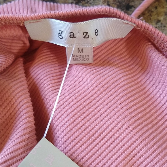 Gaze. Bodysuit size medium - Picture 6 of 7